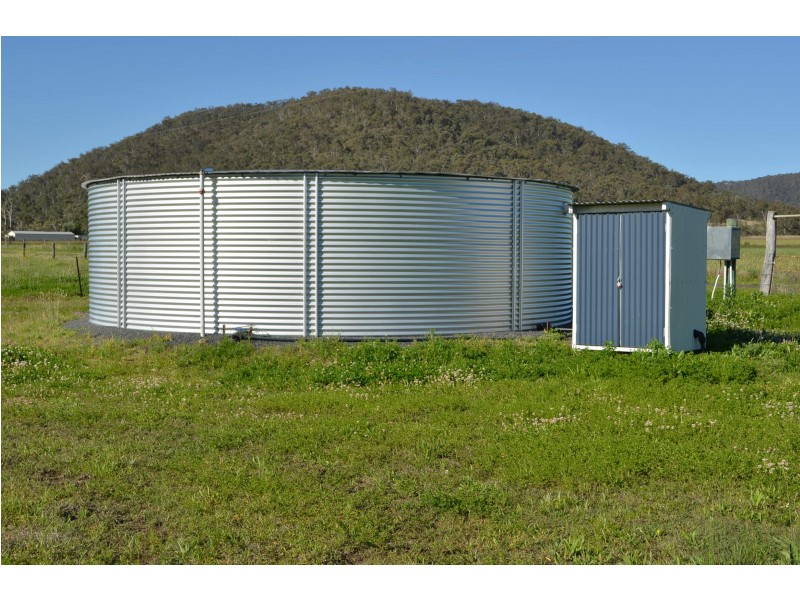 537 North Branch Road, Goomburra QLD 4362