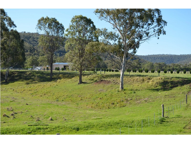 537 North Branch Road, Goomburra QLD 4362