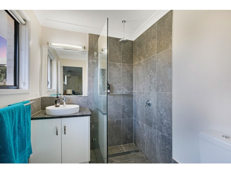 21 Settlers Drive, Gowrie Junction QLD 4352