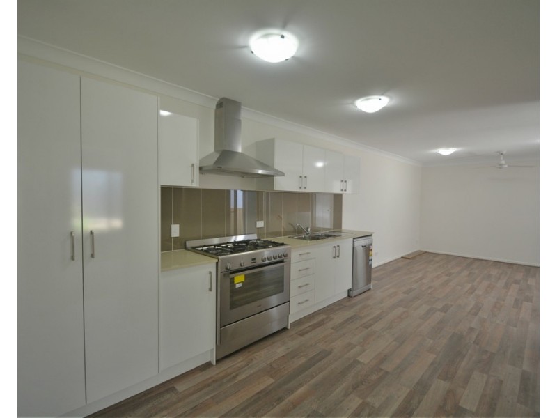 1/12 Carlin Street, Glenvale QLD 4350