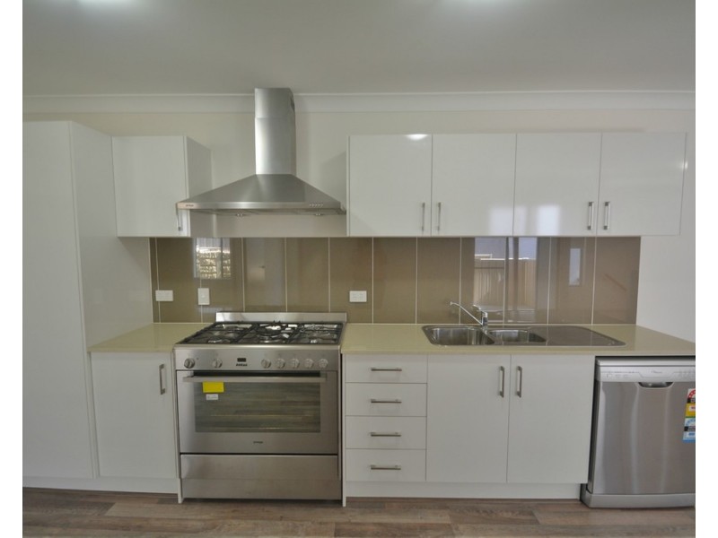 1/12 Carlin Street, Glenvale QLD 4350