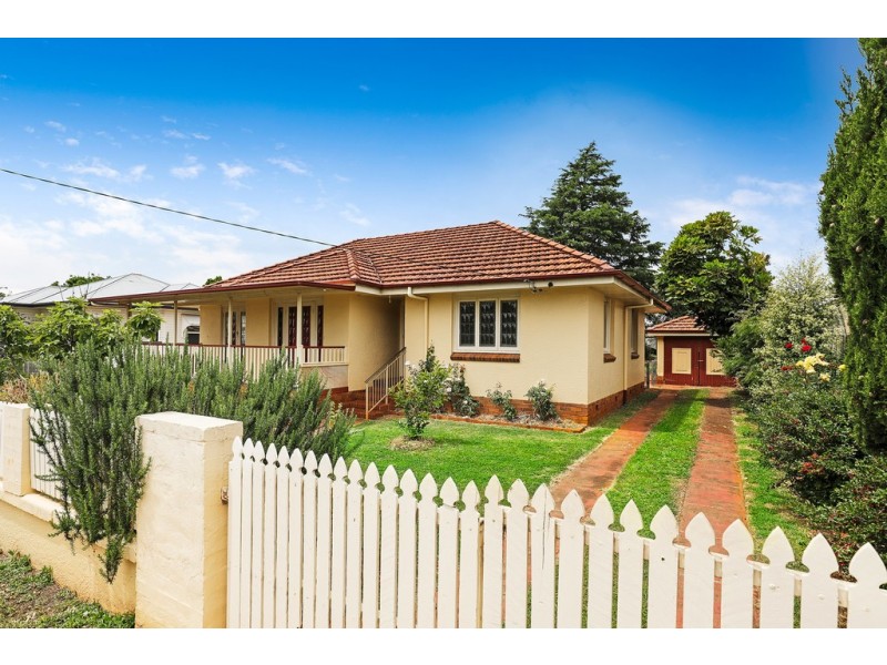 30 Farquharson Street, Harristown QLD 4350