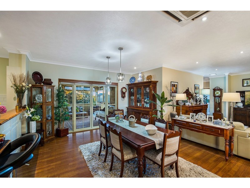 21 Holly Avenue, Highfields QLD 4352