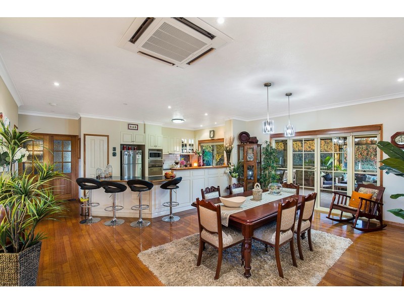 21 Holly Avenue, Highfields QLD 4352