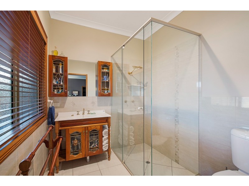 21 Holly Avenue, Highfields QLD 4352