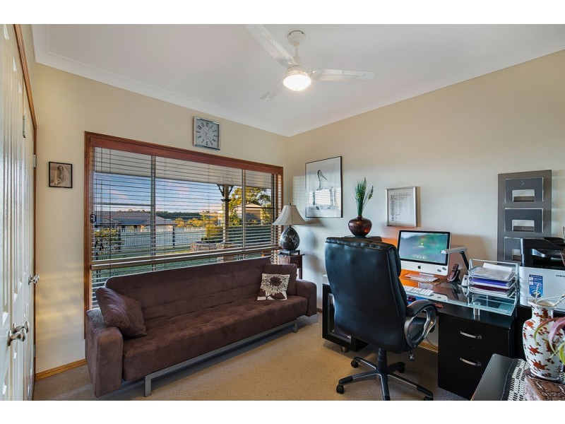 21 Holly Avenue, Highfields QLD 4352