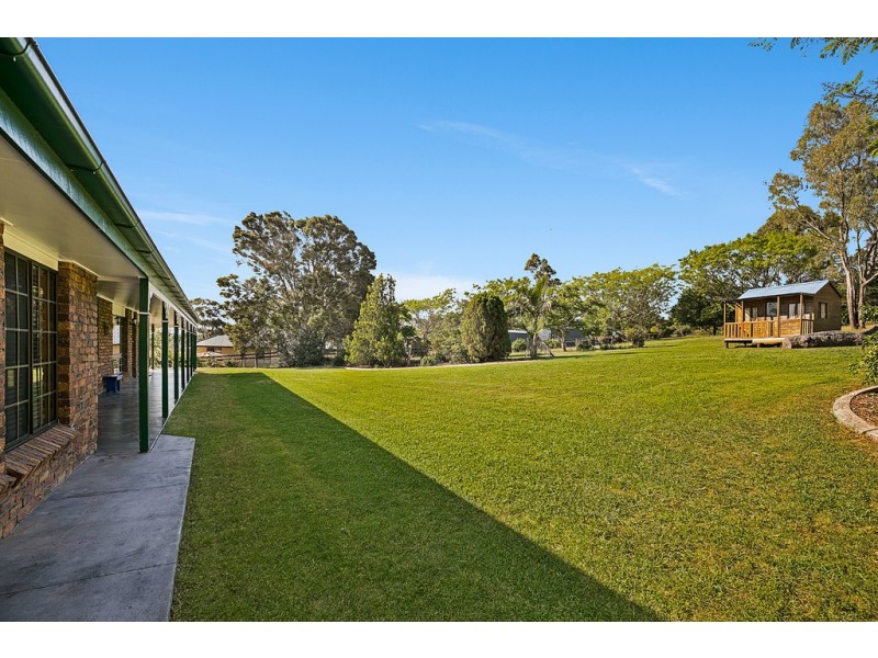 15 Hamblin Court, Mount Rascal QLD 4350