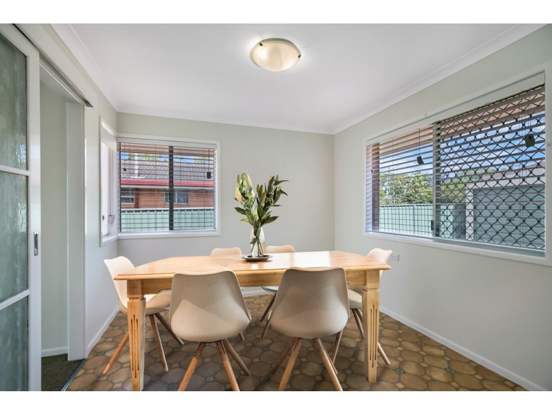 20 Matthews Street, Harristown QLD 4350