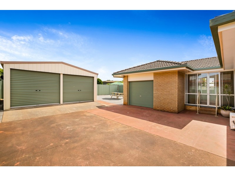 20 Matthews Street, Harristown QLD 4350