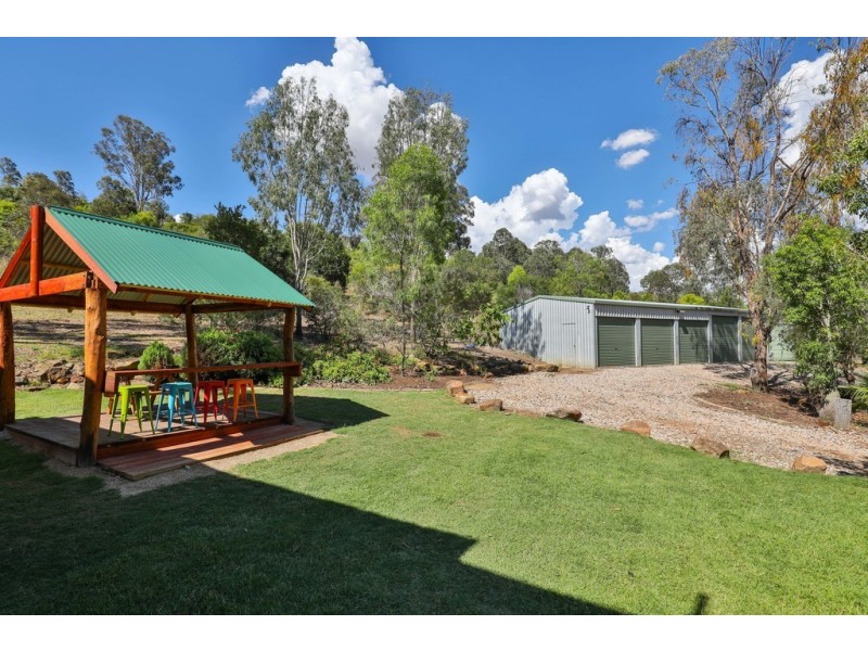 1012 Pechey Maclagan Road, Groomsville QLD 4352