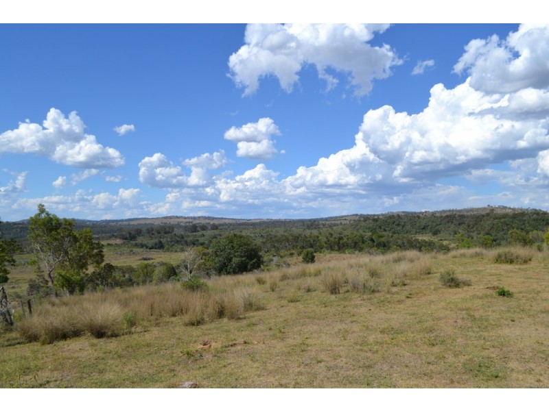 1012 Pechey Maclagan Road, Groomsville QLD 4352