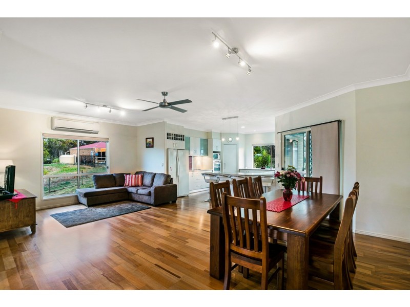 7 Holly Avenue, Highfields QLD 4352