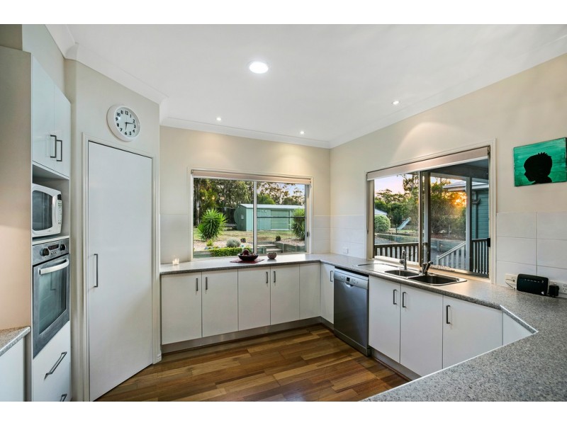 7 Holly Avenue, Highfields QLD 4352