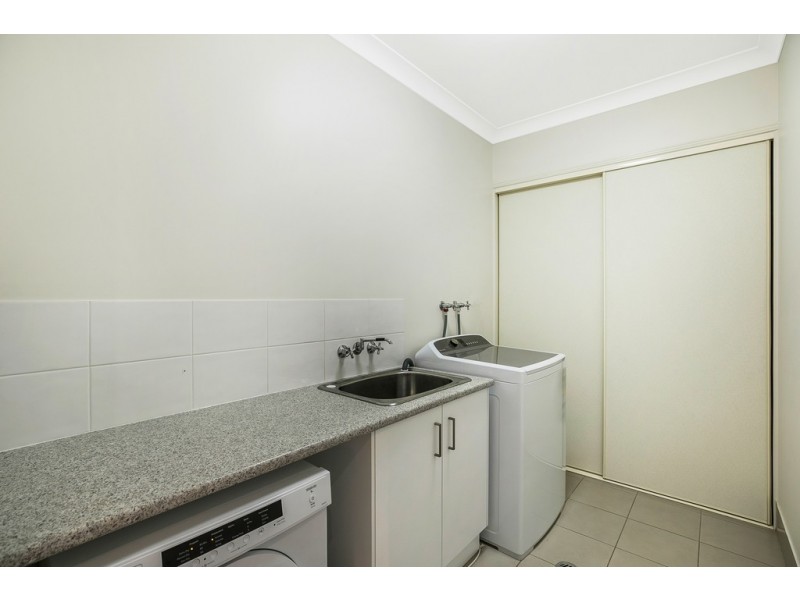 7 Holly Avenue, Highfields QLD 4352