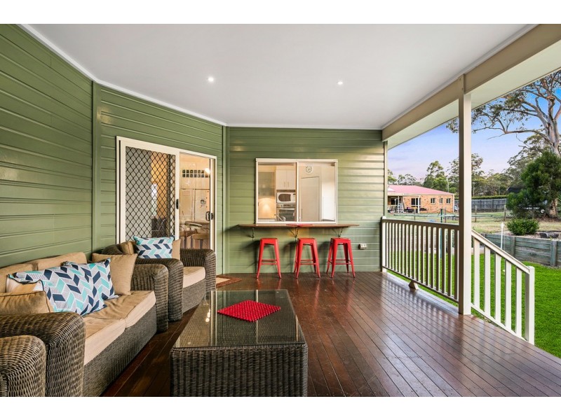 7 Holly Avenue, Highfields QLD 4352