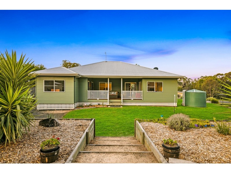 7 Holly Avenue, Highfields QLD 4352