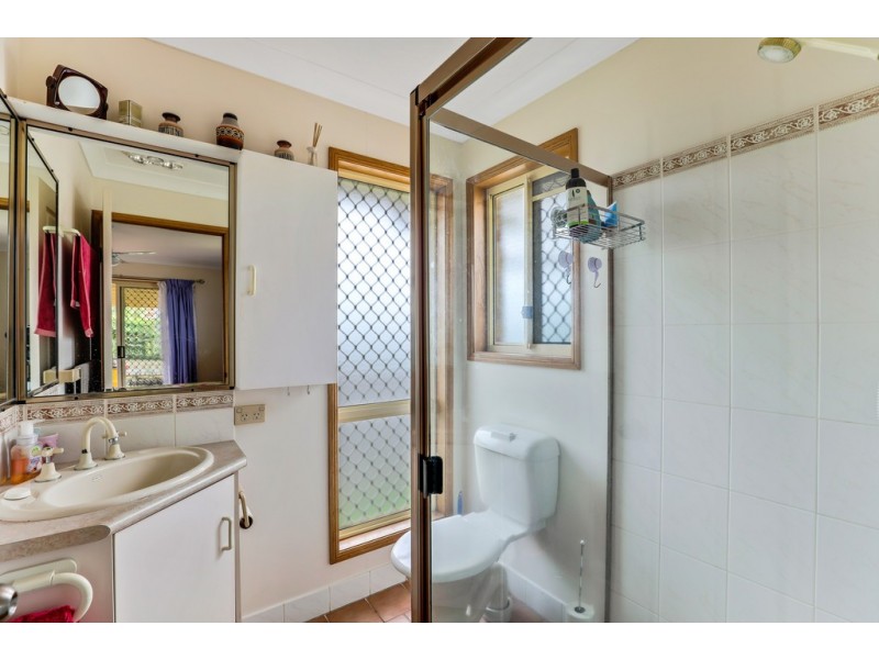 3 Rushlands Court, Glenvale QLD 4350