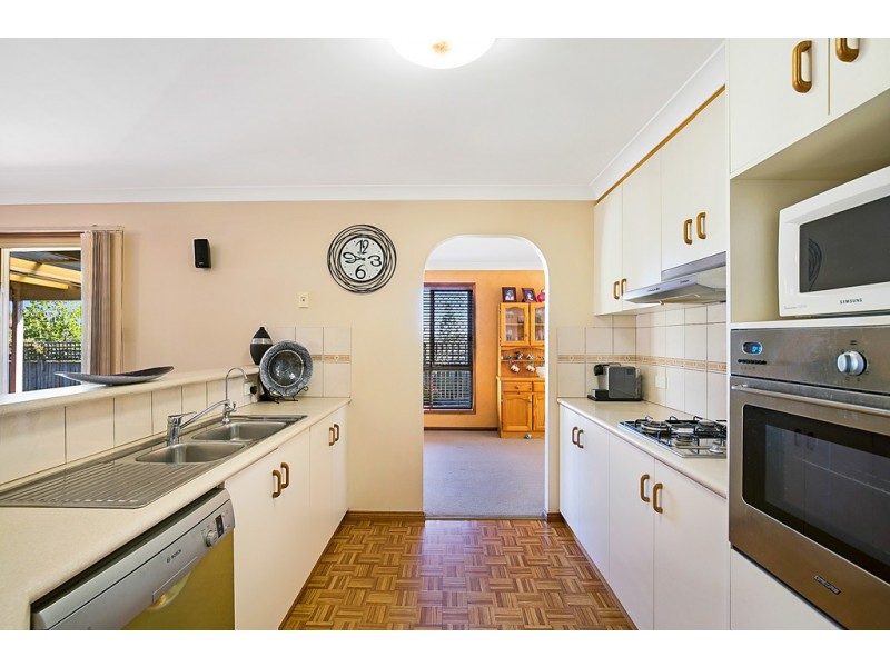 490 West Street, Kearneys Spring QLD 4350