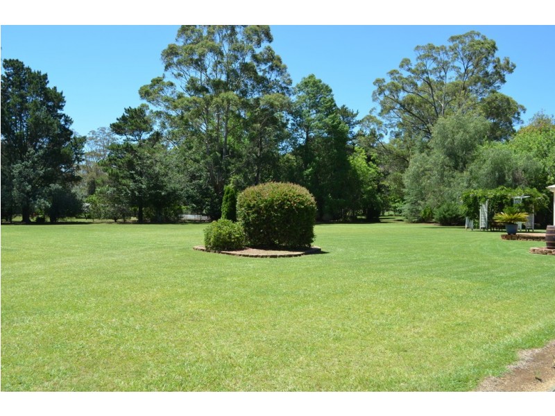 127 Robinson Road, Geham QLD 4352