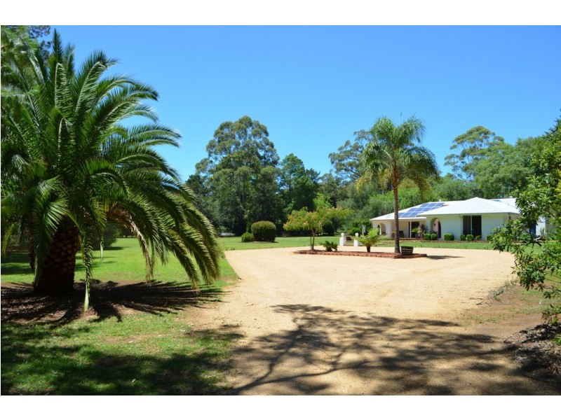 127 Robinson Road, Geham QLD 4352