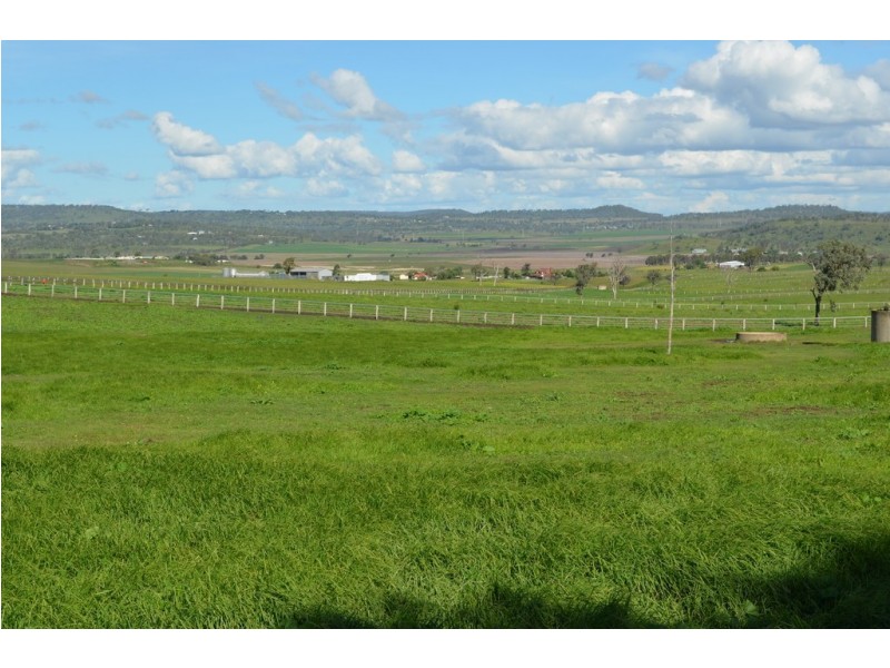 339 Luck Road, Vale View QLD 4352