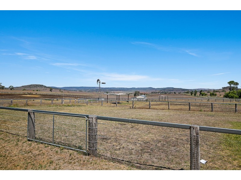 339 Luck Road, Vale View QLD 4352