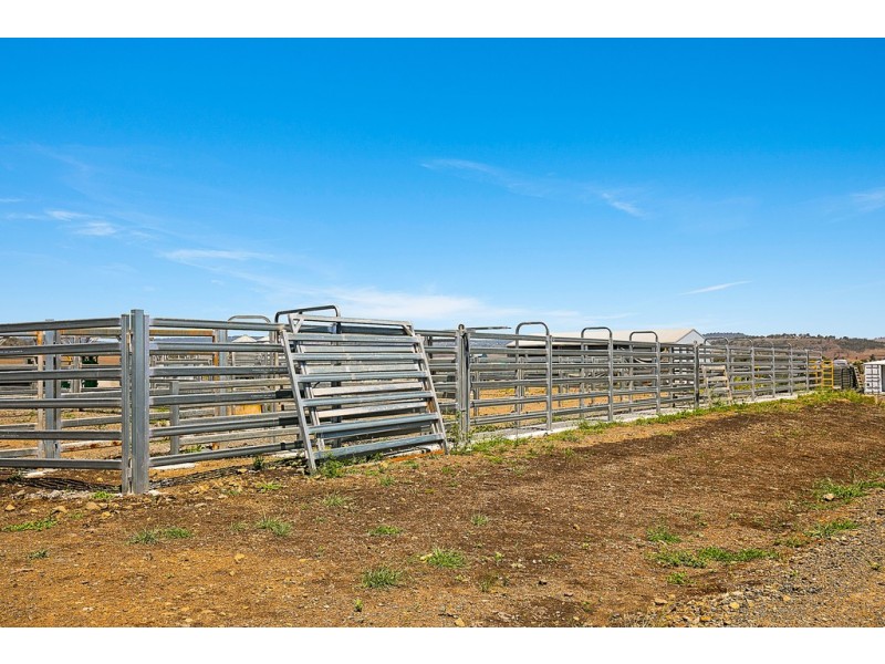 339 Luck Road, Vale View QLD 4352