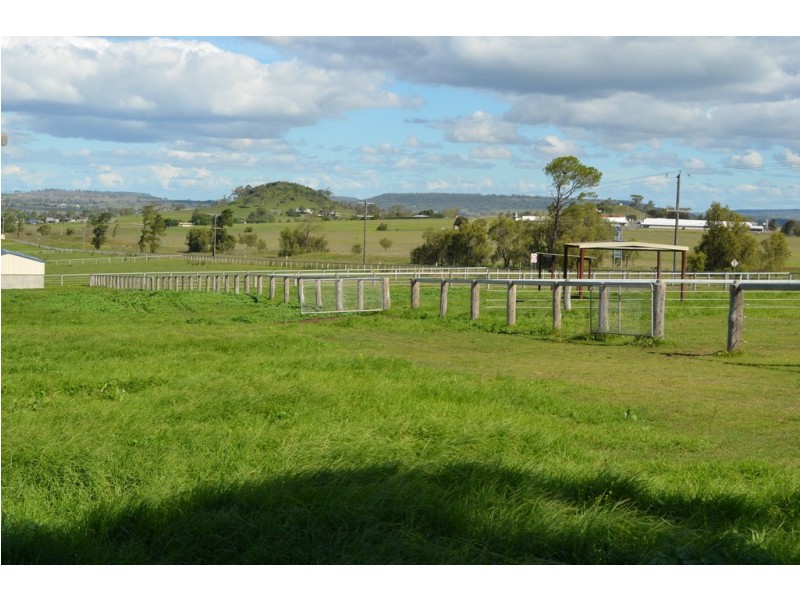 339 Luck Road, Vale View QLD 4352