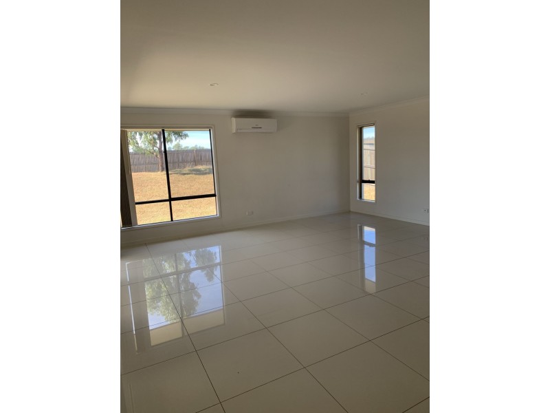 30 Weebah Place, Cambooya QLD 4358