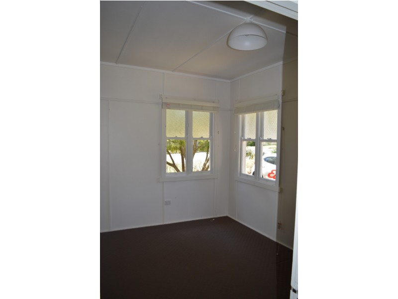 2/12 Kent Street, East Toowoomba QLD 4350