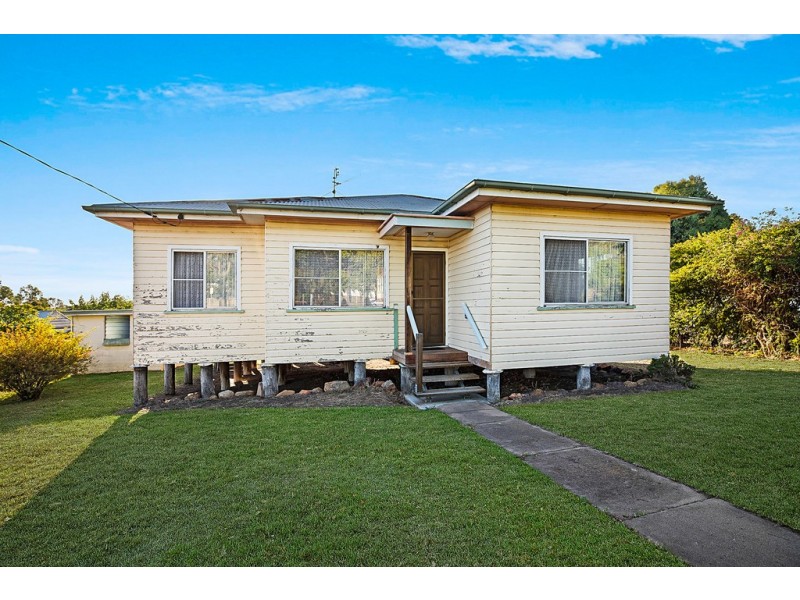 133 Mocatta Street, Goombungee QLD 4354
