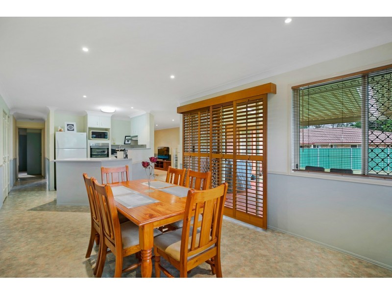 1 Malt Court, Kearneys Spring QLD 4350