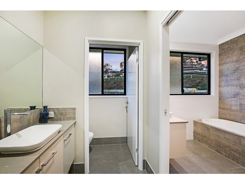 0 Jane Avenue, Vale View QLD 4352