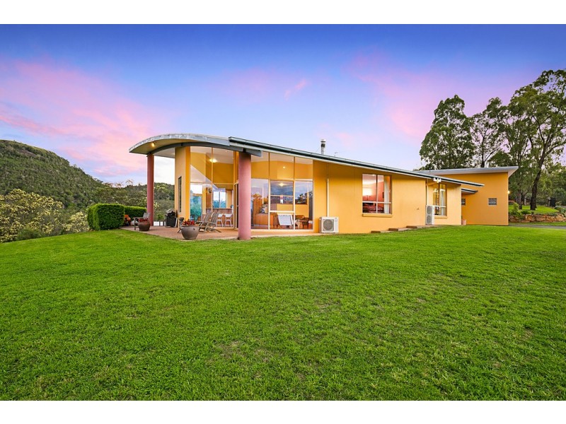 131 Tabletop Road, Withcott QLD 4352