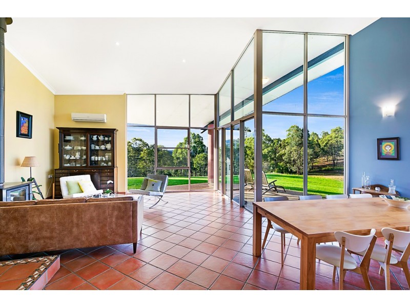 131 Tabletop Road, Withcott QLD 4352