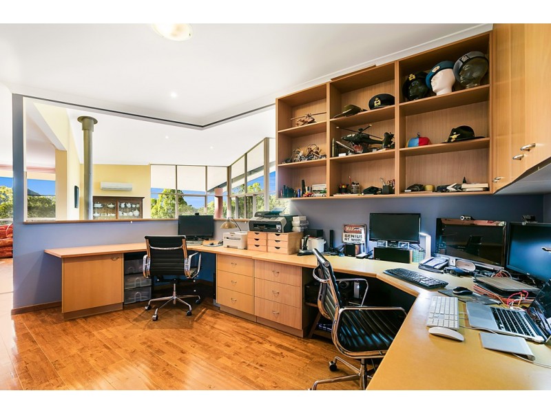 131 Tabletop Road, Withcott QLD 4352