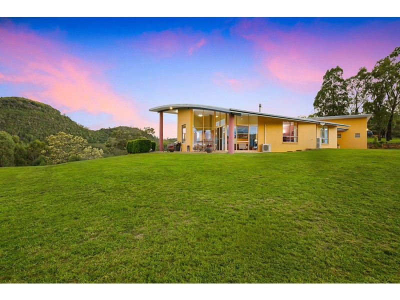 131 Tabletop Road, Withcott QLD 4352