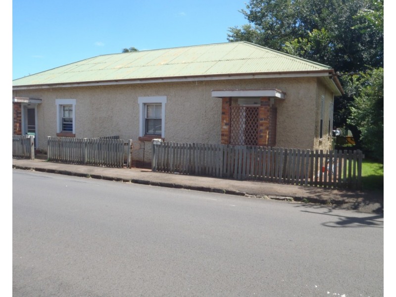 9a Thorn Street, Toowoomba City QLD 4350