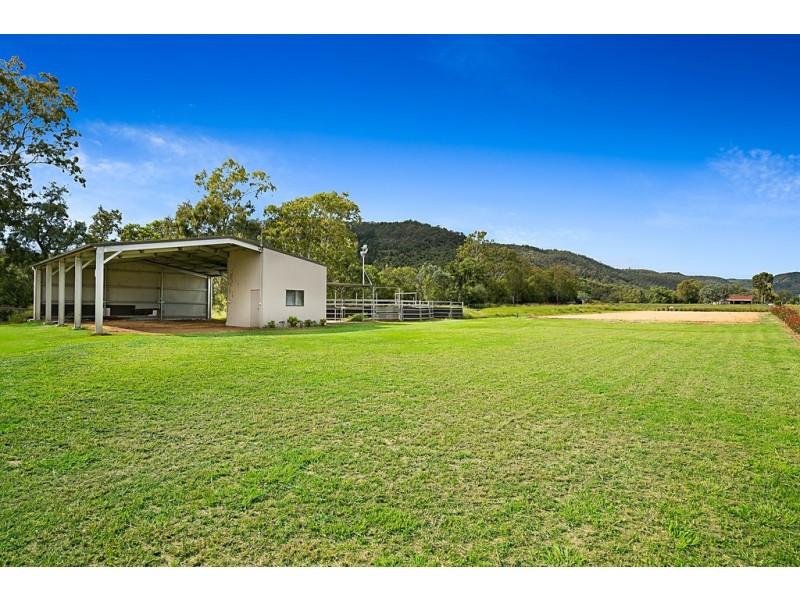 68 Stockyard Creek Road, Flagstone Creek QLD 4344