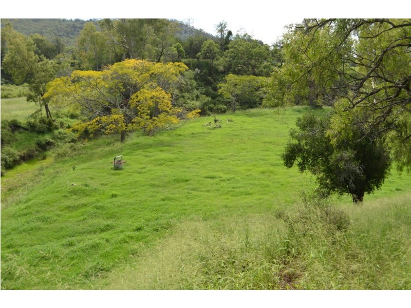 68 Stockyard Creek Road, Flagstone Creek QLD 4344