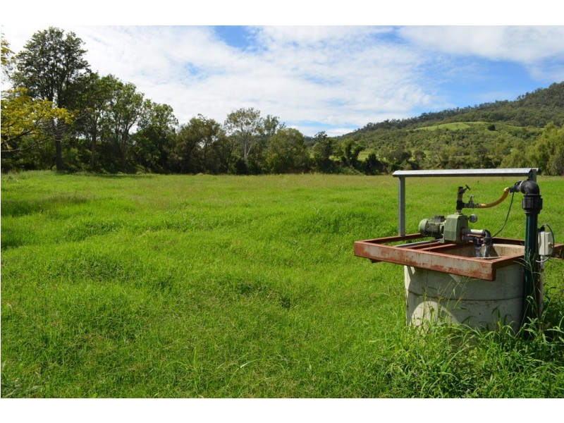 68 Stockyard Creek Road, Flagstone Creek QLD 4344