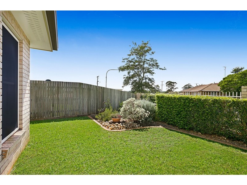 1/3 Fuschia Street, Middle Ridge QLD 4350