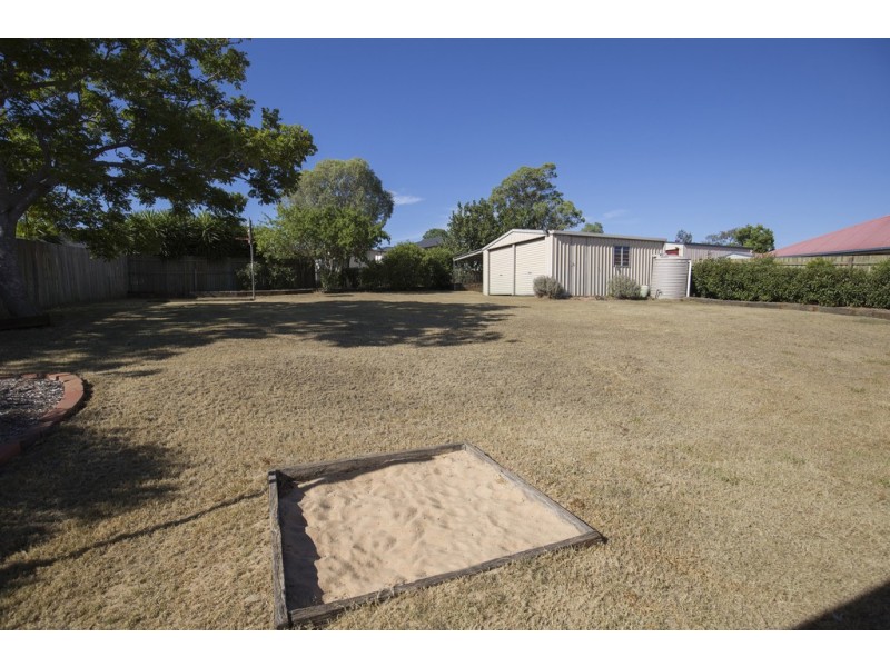 10 Belclaire Drive, Westbrook QLD 4350