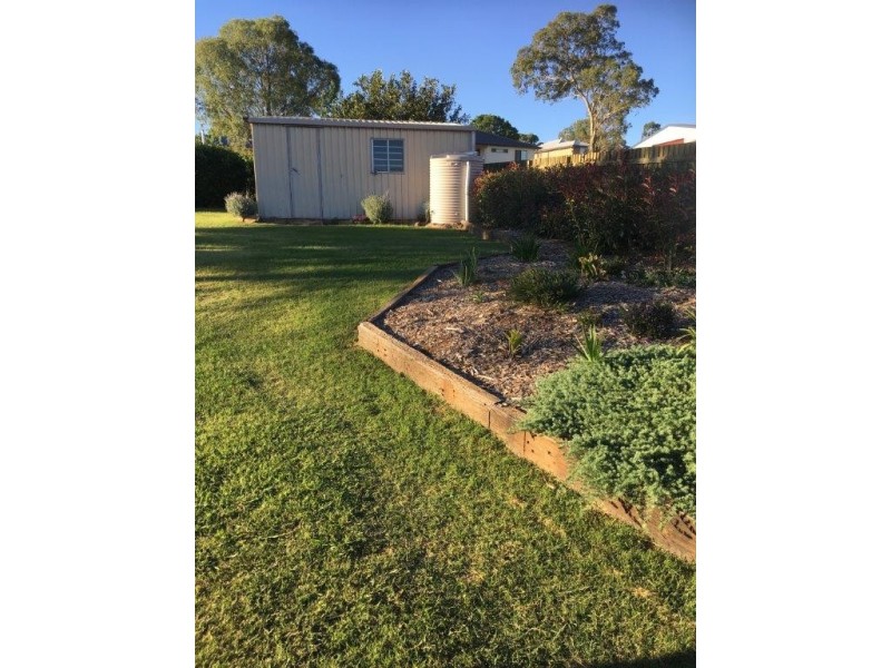 10 Belclaire Drive, Westbrook QLD 4350