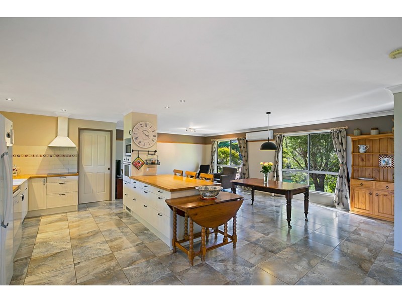 15 Belclaire Drive, Westbrook QLD 4350