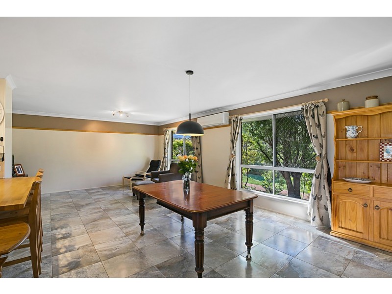 15 Belclaire Drive, Westbrook QLD 4350