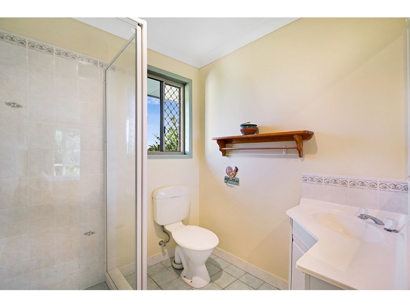 15 Belclaire Drive, Westbrook QLD 4350