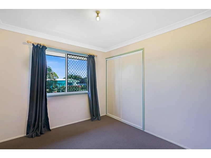 15 Belclaire Drive, Westbrook QLD 4350