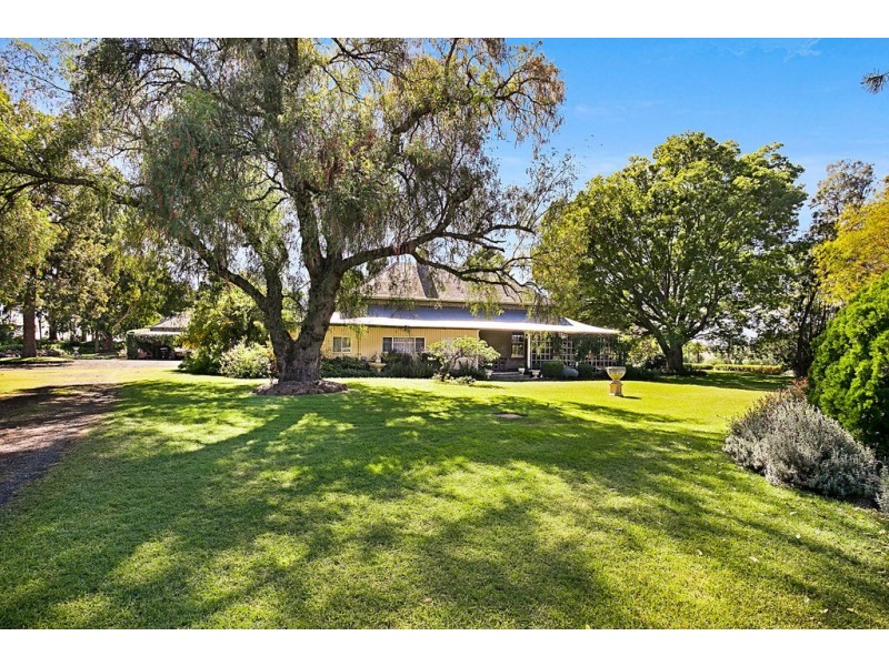 257 FGG Couper Road, Westbrook QLD 4350