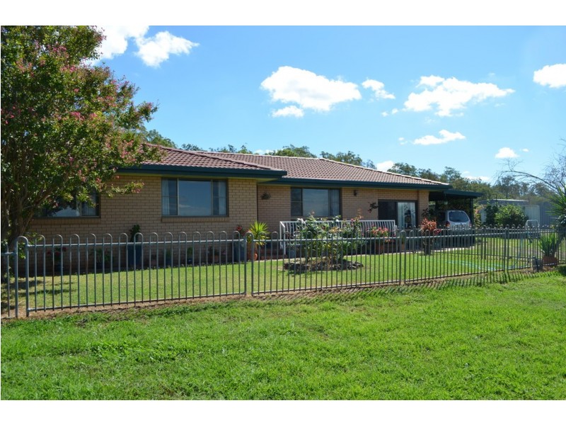 215 Hazelwood Road, Southbrook QLD 4363